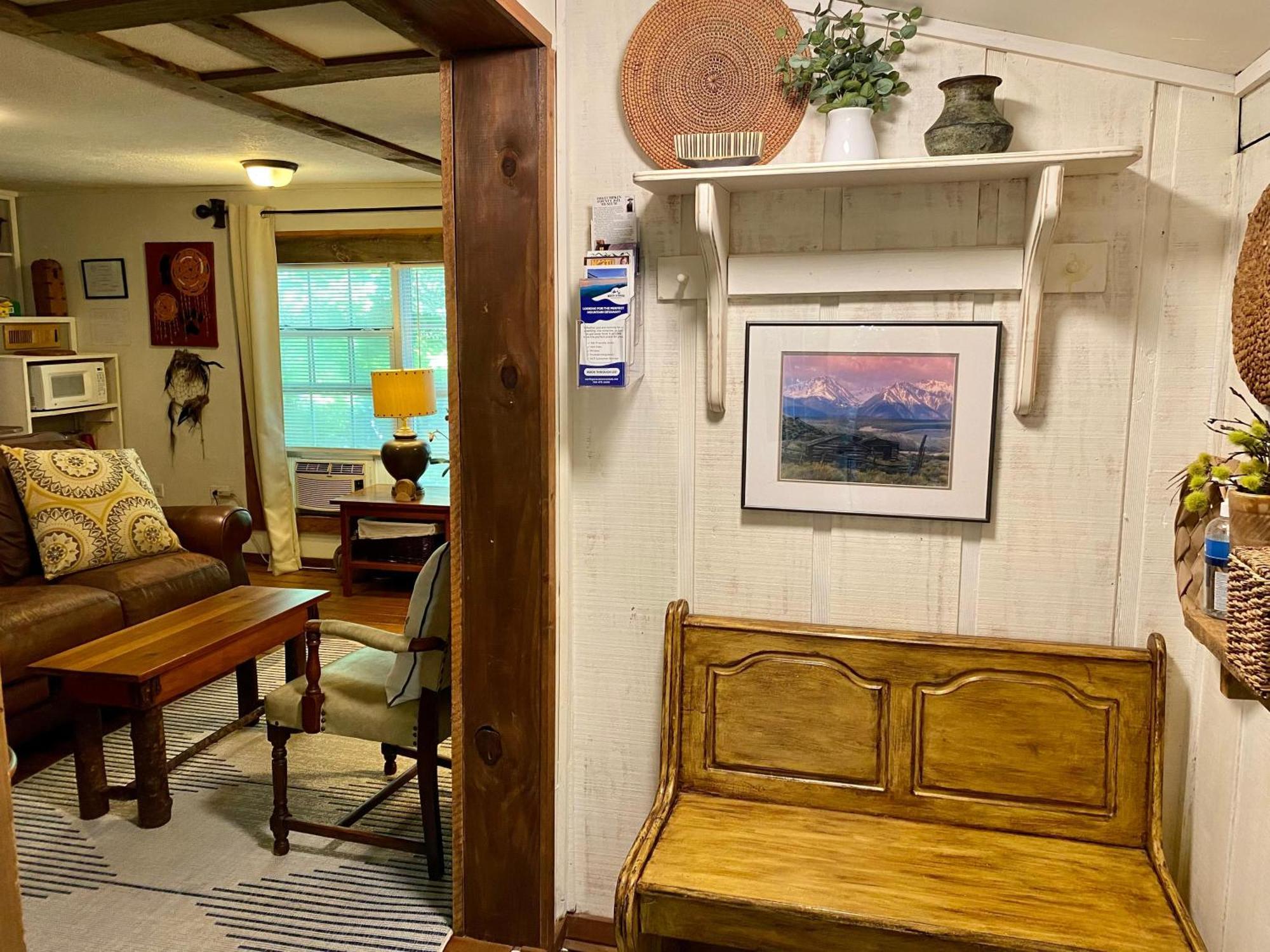 Convenient Cottage-Hot Tub, 4 Minutes To Dahlonega Exterior foto